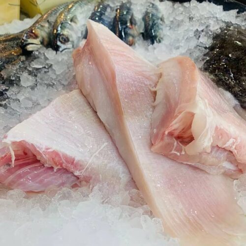 🌊 Deep-Sea Stingray Wings(Premium Thick-Cut) — The Ultimate "Crunch" Experience in SG!